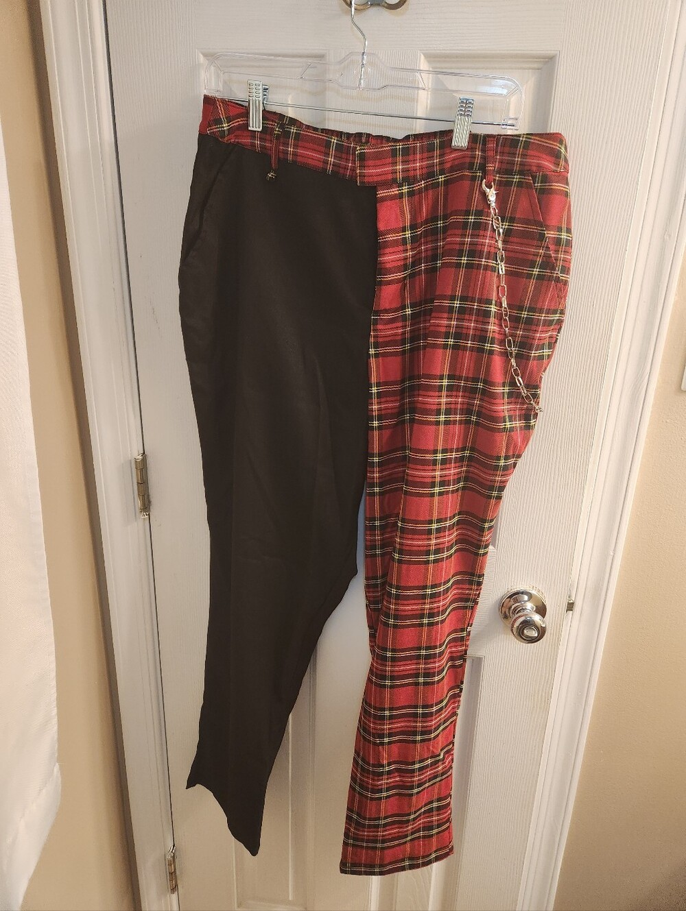 Hot Topic Two-Tone Black & Red Plaid Pants with Chain Accent